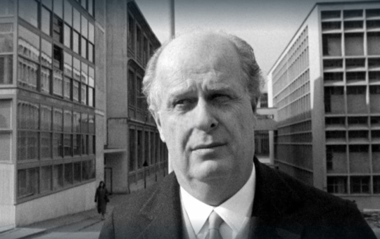 adriano olivetti a ivrea